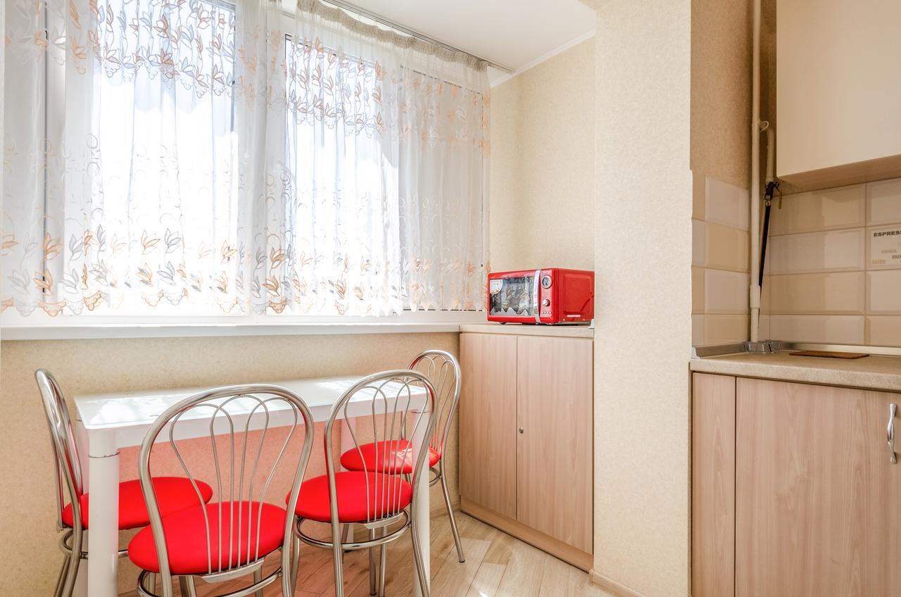 Artal Apartment On Obolonskyi Avenue 16A Київ Екстер'єр фото
